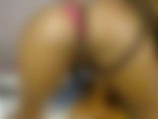JollyMami's Live Sex Cam Show