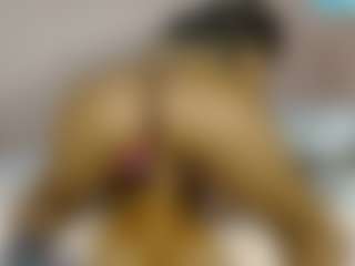 JollyMami's Live Sex Cam Show