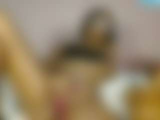 Live cam show with JollyMami - Big Ass on madthumbs