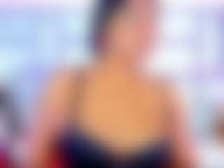 Live cam show with NinaNicole - Black on Mixed Magazine Live