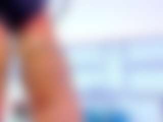Live cam show with NinaNicole - Black on Chatstar