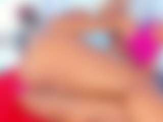 NinaNicole MILF webcam performer live streaming