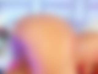 Live cam show with NinaNicole - Sexwebcam Mature on Big Tits