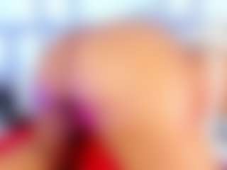 NinaNicole MILF webcam performer live streaming