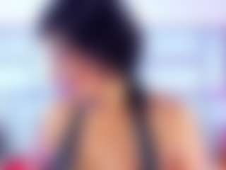 Live cam show with NinaNicole - Lovense Middle Aged on Dolls Live