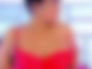 Live cam show with NinaNicole - Brown Hair Petite on CamwithHer