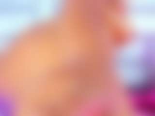Live cam show with NinaNicole - Squirt Mature on boobsie.com