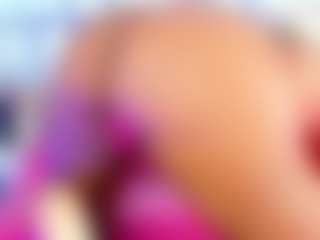 Live cam show with NinaNicole - Hairy Pussy on xDating