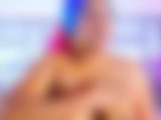 Live cam show with NinaNicole - Skinny on Uber Horny