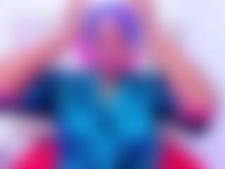 Live cam show with NinaNicole - Athletic MILF on Camsoda