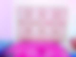 NinaNicole MILF webcam performer live streaming