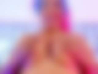 Live cam show with NinaNicole - Fuck on Camsoda