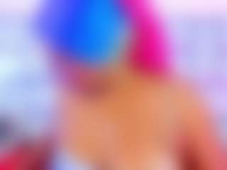Live cam show with NinaNicole - Sexy on Milfs Live