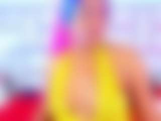 Live cam show with NinaNicole - Italian Mature on SmokeAndPoke | colombia
