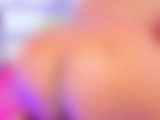 Live cam show with NinaNicole - Lush on Camsoda