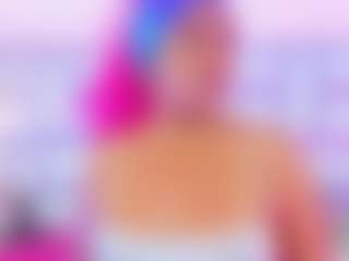 Live cam show with NinaNicole - Ice on Milfs Live
