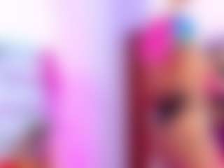 Live cam show with NinaNicole - Black Squirt on CamClone