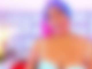 Live cam show with NinaNicole - Bikini on livesuperchat.net