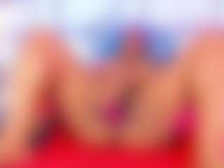 Live cam show with NinaNicole - Natural on camwithhim.com