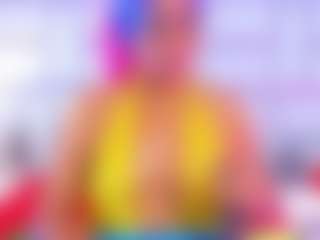 Live cam show with NinaNicole - Brown Eyes Mature on CSO-WL