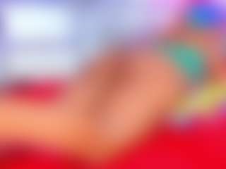 NinaNicole MILF webcam performer live streaming