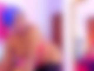 Live cam show with NinaNicole - Curvy MILF on Streamer API