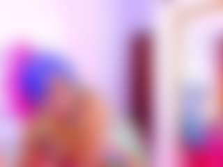 Live cam show with NinaNicole - Gamer Mature on Stripli.com