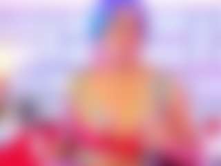 Live cam show with NinaNicole - Black Petite on live18s.com