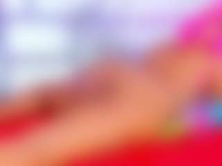 Live cam show with NinaNicole - Athletic Middle Aged on Fling VIP Chat