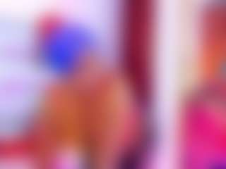 Live cam show with NinaNicole - Brown Hair MILF on Camsoda