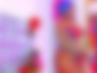 NinaNicole MILF webcam performer live streaming