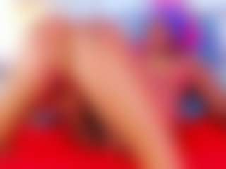 NinaNicole MILF webcam performer live streaming