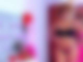 Live cam show with NinaNicole - Ebony Petite on Camsoda