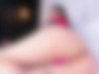 Live cam show with MartinaGrace - Red Hair on livesexfox.com