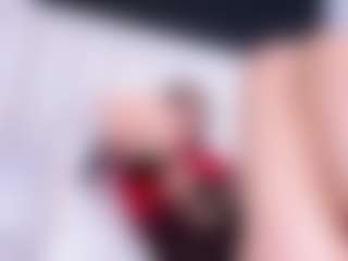 Live cam show with MartinaGrace - Hairy Pussy on luckytryst.com