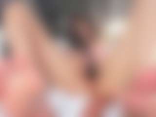 Live cam show with MartinaGrace - Green Eyes on Camsoda