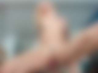 Live cam show with Nikki - Blonde Hair on Fapmatic.com