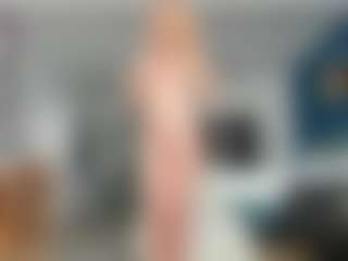 Live cam show with Nikki - Blonde Hair on Fapmatic.com