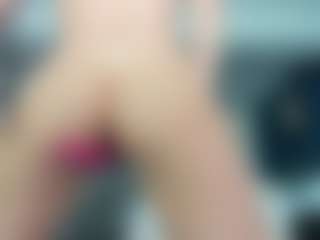 Nikki's Live Sex Cam Show
