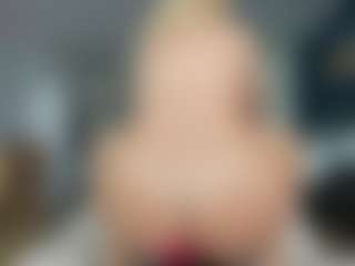 Nikki's Live Sex Cam Show