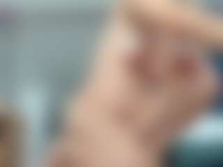 Live cam show with Nikki - Lovense on SxyPornLive