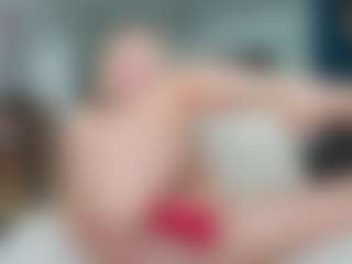 Live cam show with Nikki - Amateur MILF on instabang