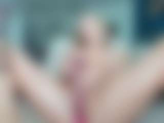 Live cam show with Nikki - Big Ass on fapnchat