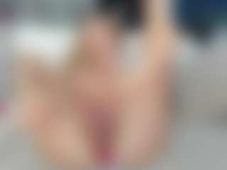 Nikki's Live Sex Cam Show