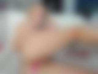 Nikki's Live Sex Cam Show