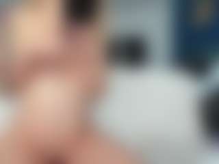 Live cam show with Nikki - Solo on PervPlay.com