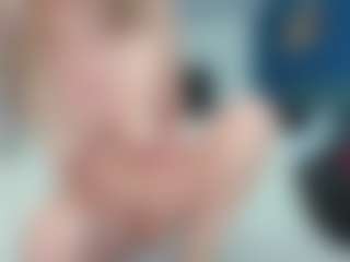 Live cam show with Nikki - Arab Small Tits on milfzrlive.com
