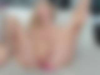 Nikki's Live Sex Cam Show