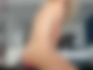 Nikki's Live Sex Cam Show