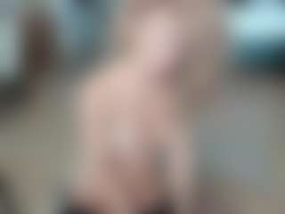 Nikki's Live Sex Cam Show